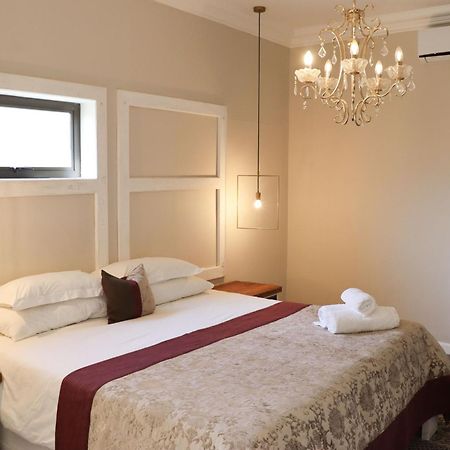 Boutique Guesthouse Mariental Exterior photo