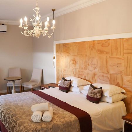 Boutique Guesthouse Mariental Exterior photo