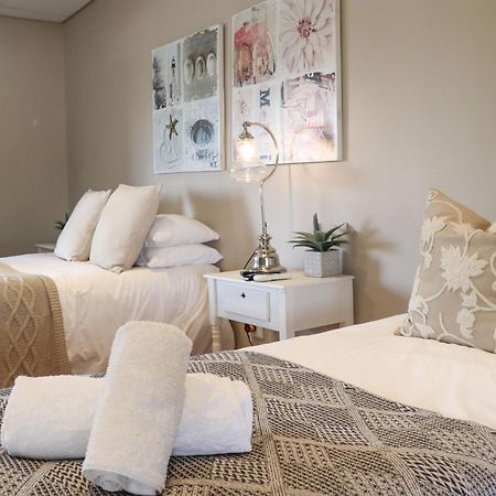 Boutique Guesthouse Mariental Exterior photo